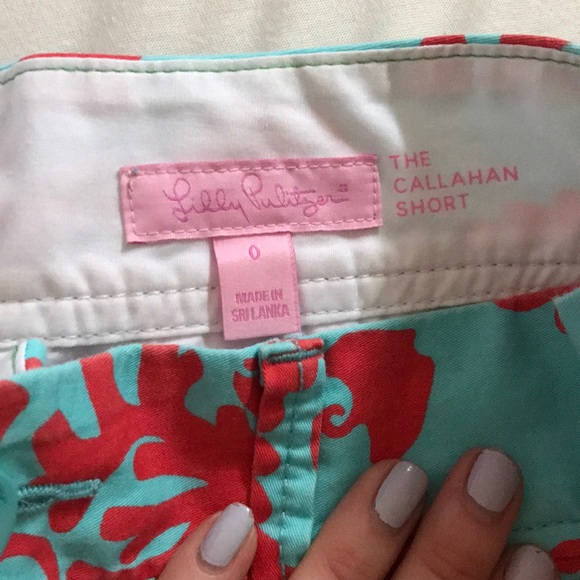 Size 0 Lilly Pulitzer shorts - The Callahan Short - Picture 4 of 4